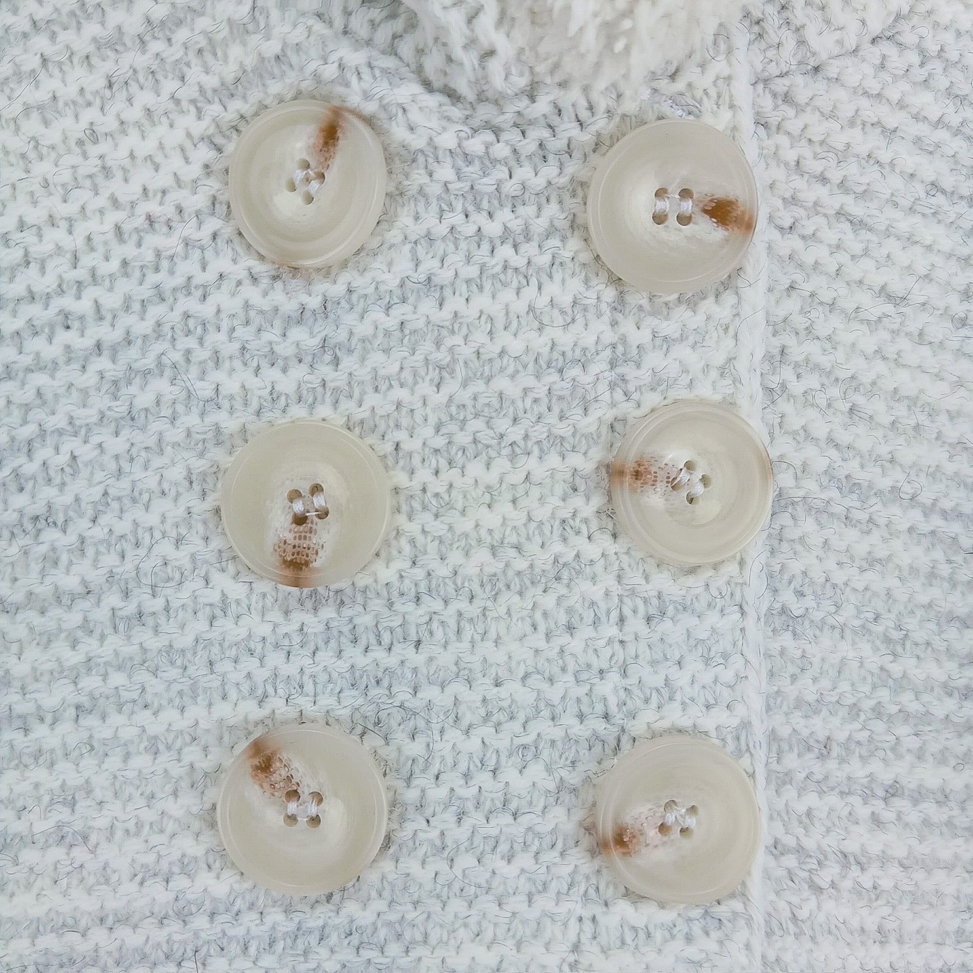 Πλεκτή Ζακέτα με Γούνινες Καρδιές